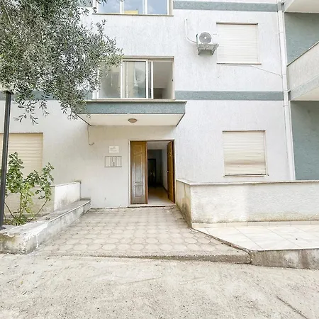 Aqua Star D94 Appartement *